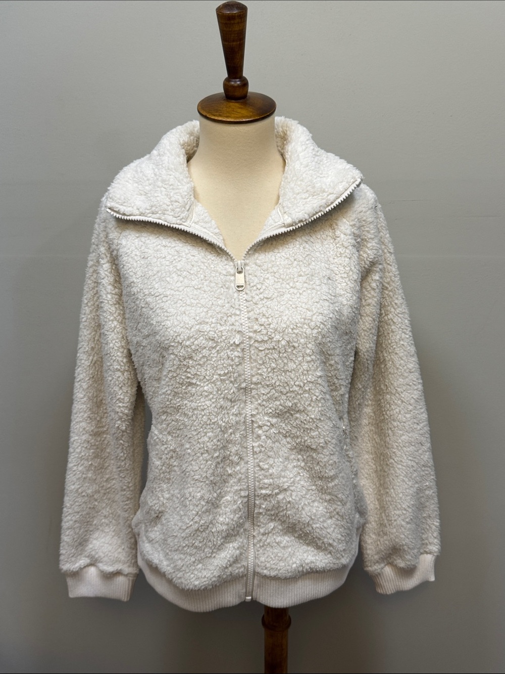 NEW Athleta Sherpa jacket women’s sz XS, as is